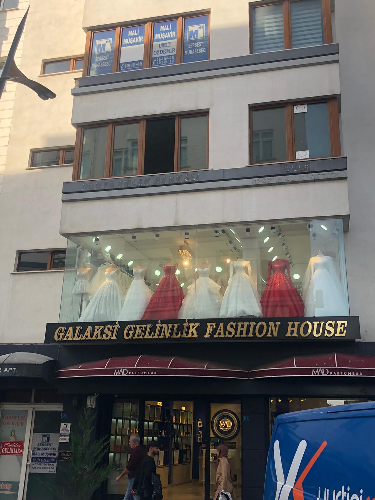 Galaksi Gelinlik Fashıon House kır düğünü mekanı — Merkez