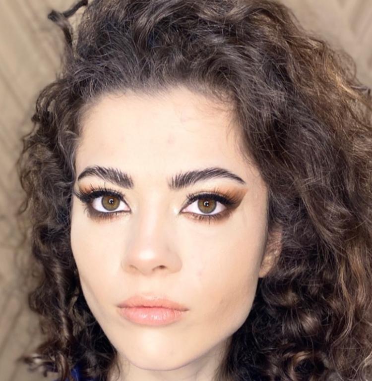 MİHRİBAN TABAK türban tasarım Make-up stüdyo