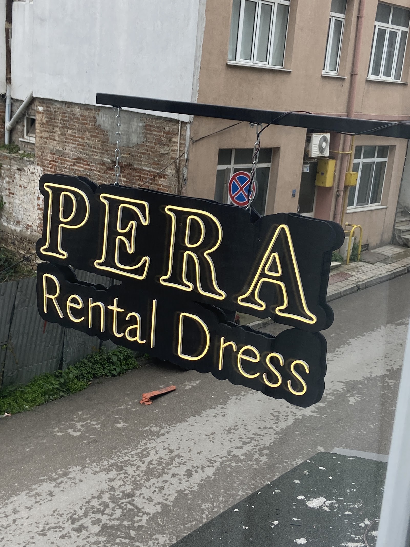 Pera Rental Dress